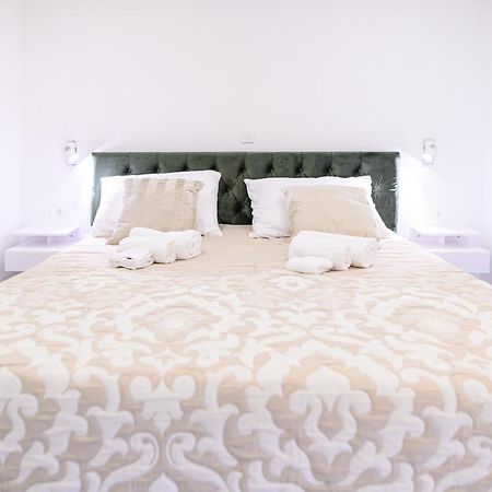 Luxury Rooms Green And Gold 斯普利特 外观 照片